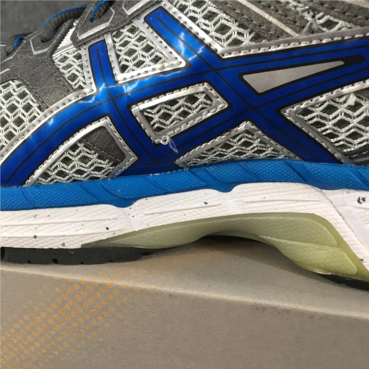 Asics shoes - ASICS GT-2000 2 - Gray 2