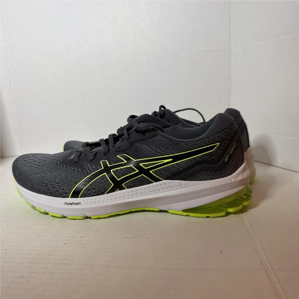 Asics shoes - ASICS GT-1000 - Gray 1