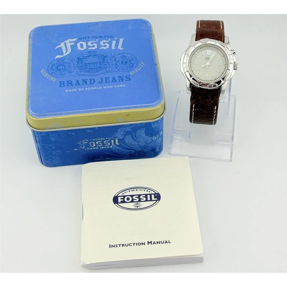 Women’s Fossil Wrist Watch —- Reloj de Mujer Marca Fossil