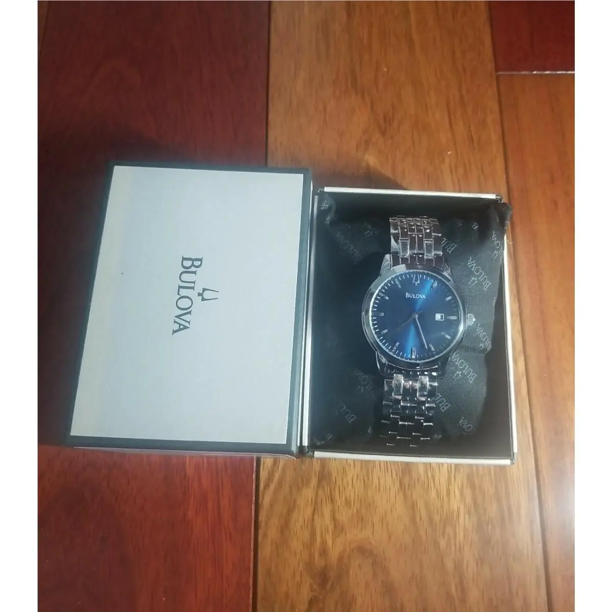 Bulova Men 96b1970 Dress Blue Dial Date Stainless Quartz Watch