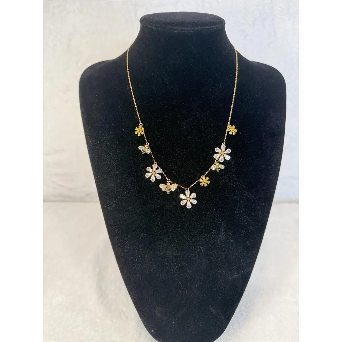 20” All A Buzz Bee Flower Daisy Charms Jeweled Gold Pendant Necklace by Kate Spade