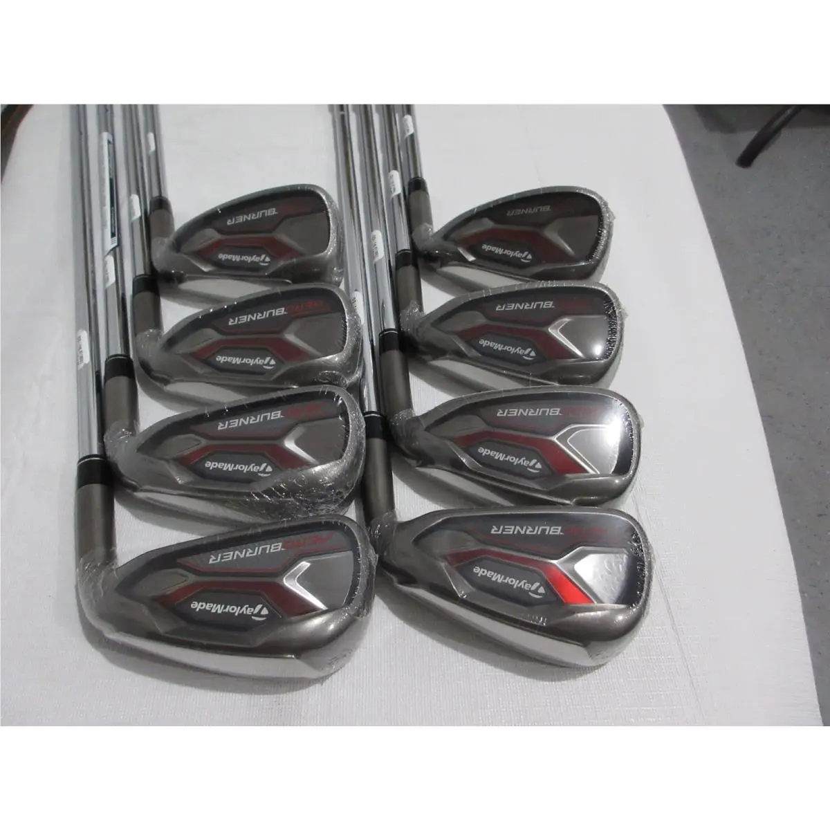 Taylormade Aeroburner Iron Set - 5-PW AW SW - Reax 88 Regular Flex Steel