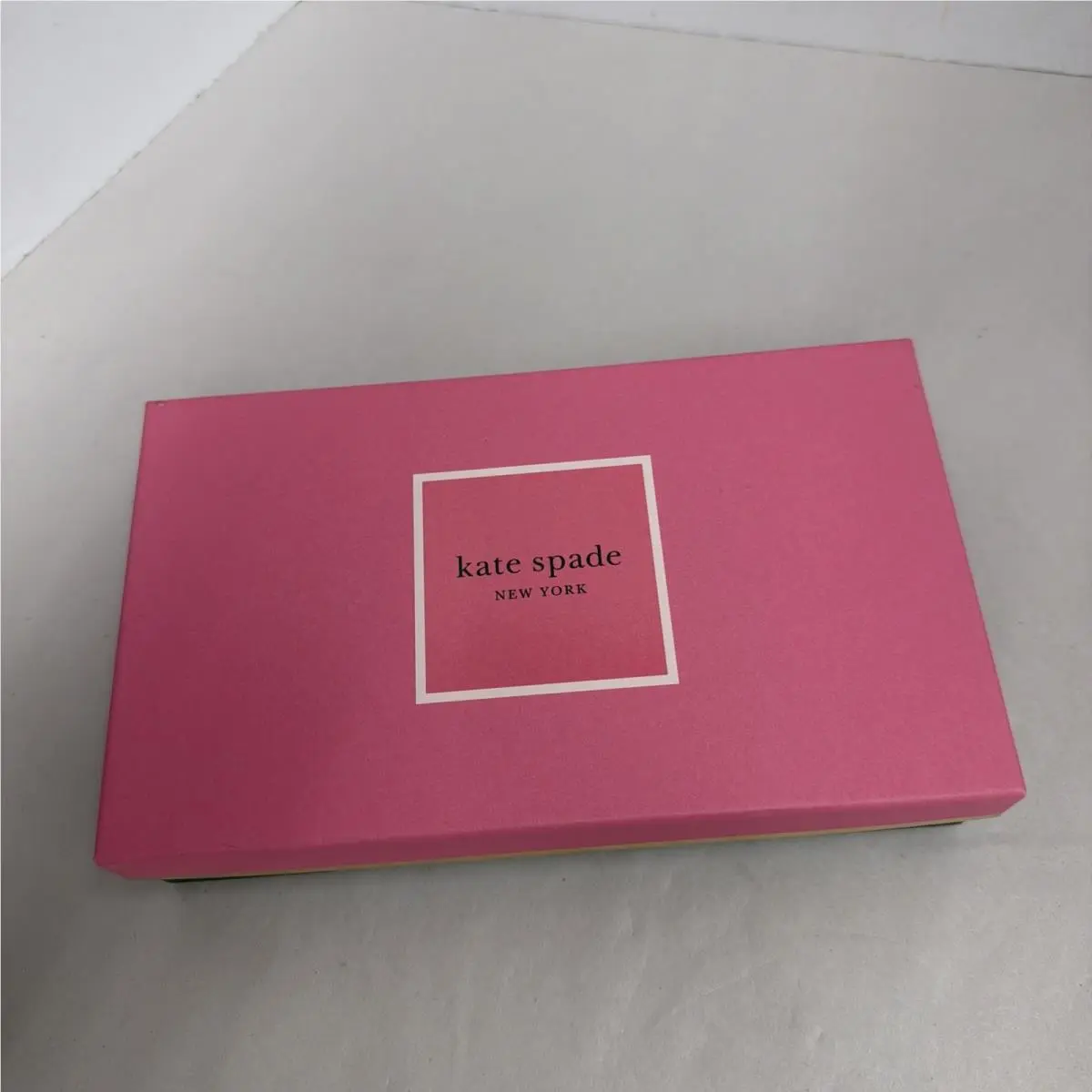 Lucy Medium L-zip Wristlet KE634 Ditsy Rose Toss Black w/ Box by Kate Spade