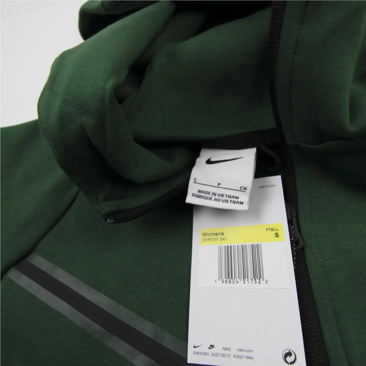 Nike clothing - Green 5