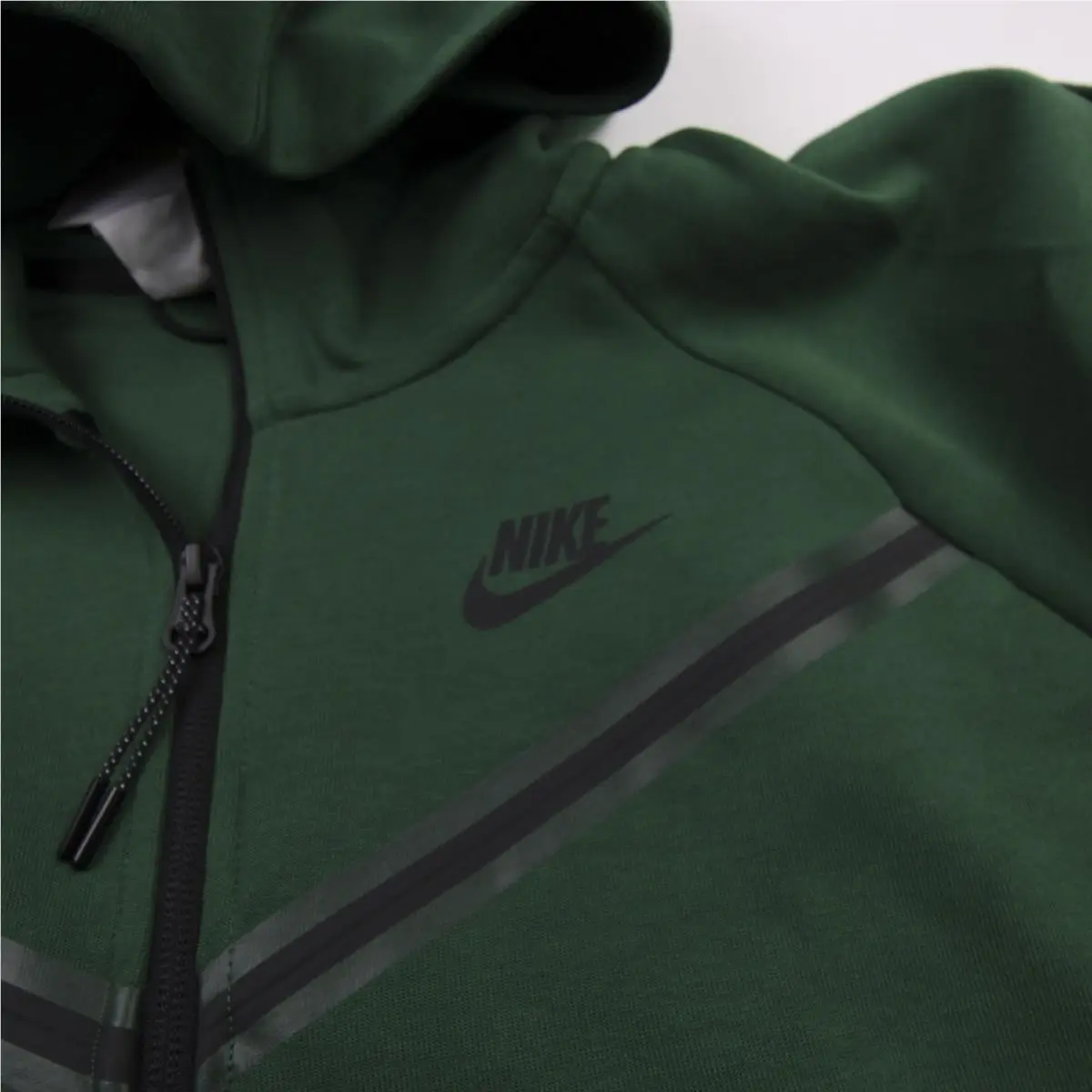 Nike clothing - Green 6