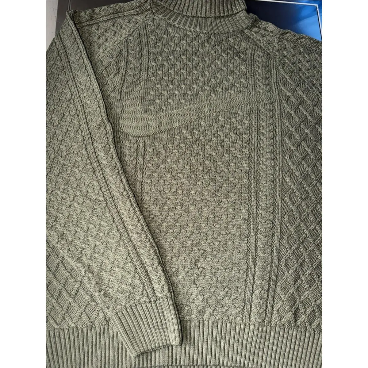 Nike clothing - FB7770-325 - FB7770-325 - Cargo Khaki 4