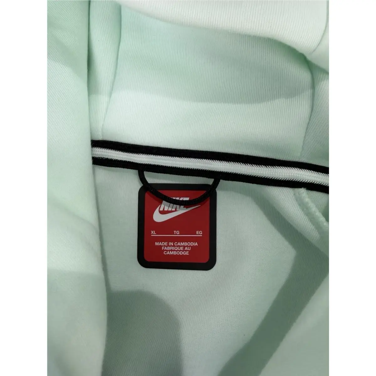 Nike clothing - Mint / Grey-Black (UPC: 198731682647) 13