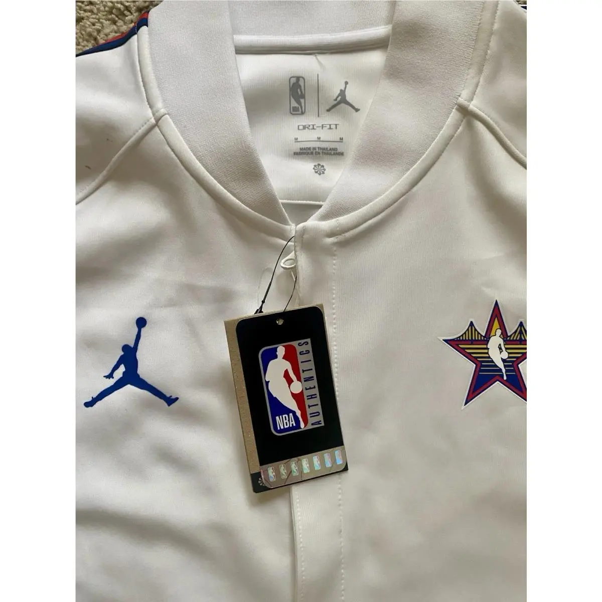 Nike clothing - White (UPC: 197860310124) 7