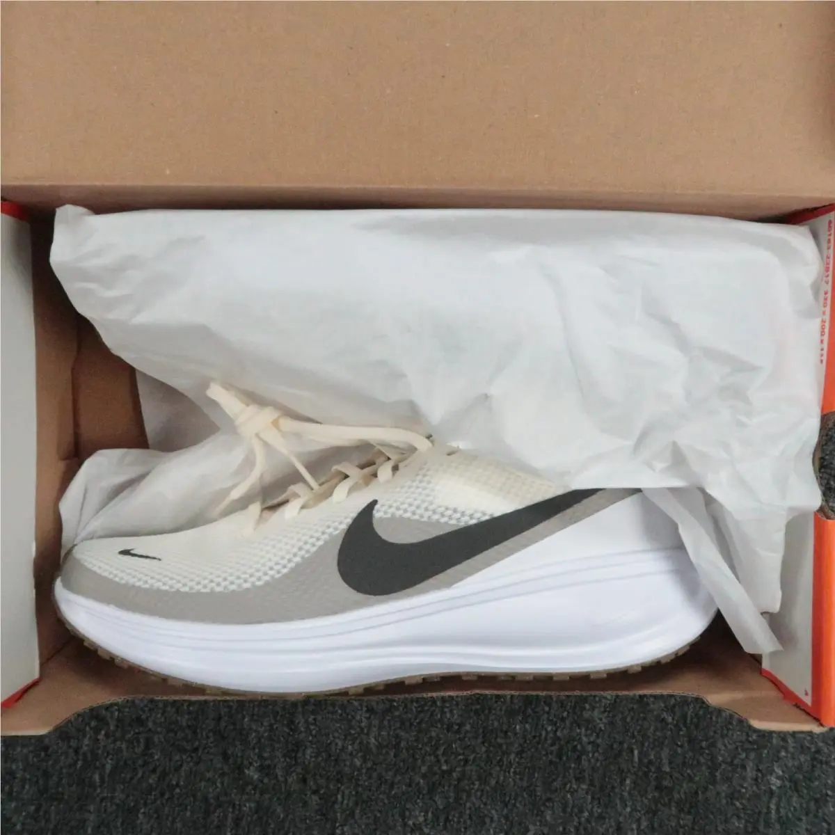 Nike shoes - White 0
