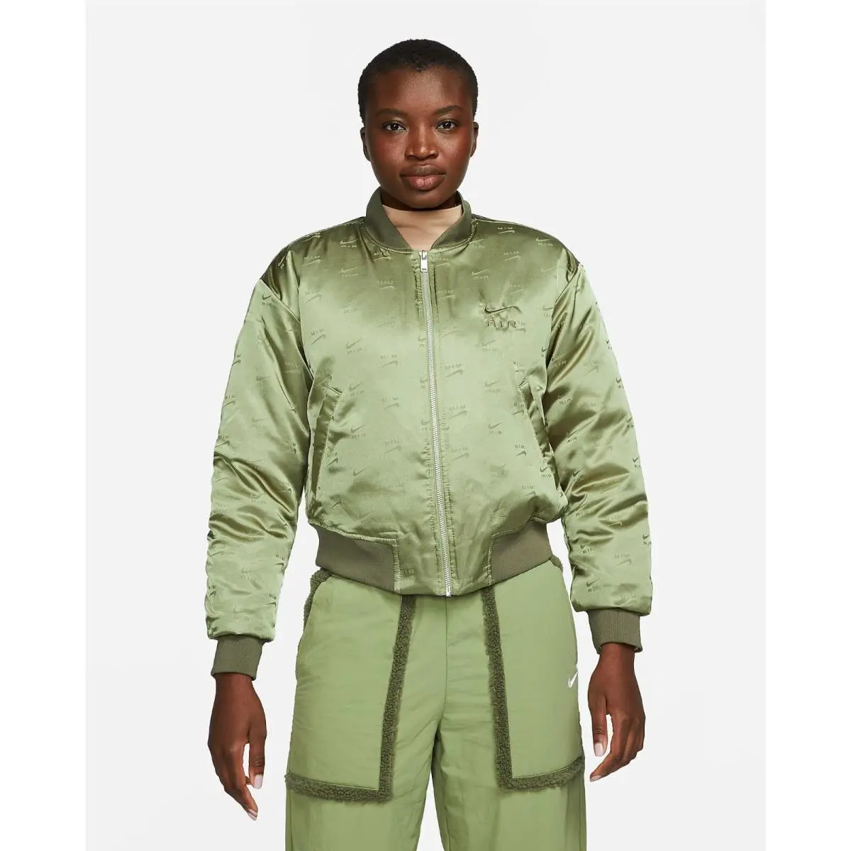 Nike clothing - Green (UPC: 196149351858) 2