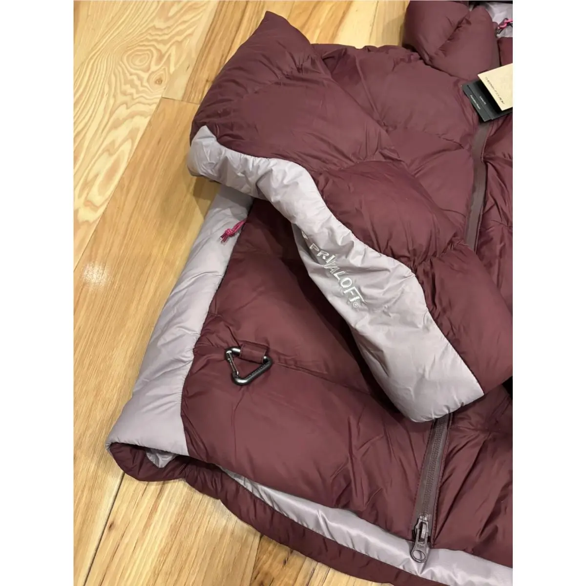 Nike clothing - Night Maroon / Grey (UPC: 197597273389) 0