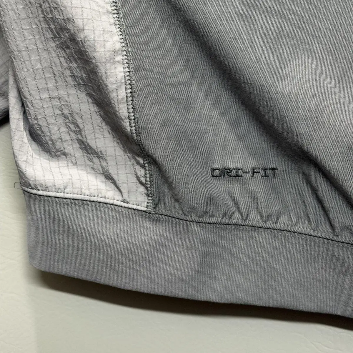 Nike clothing - Iron Grey/Pencil Point/Black 10