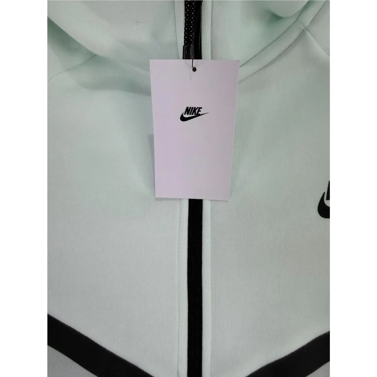 Nike clothing - Mint / Grey-Black (UPC: 198731682647) 5