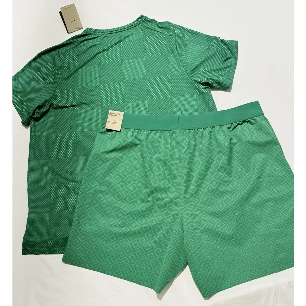 Nike clothing - NikeCourt - Court - Green 5