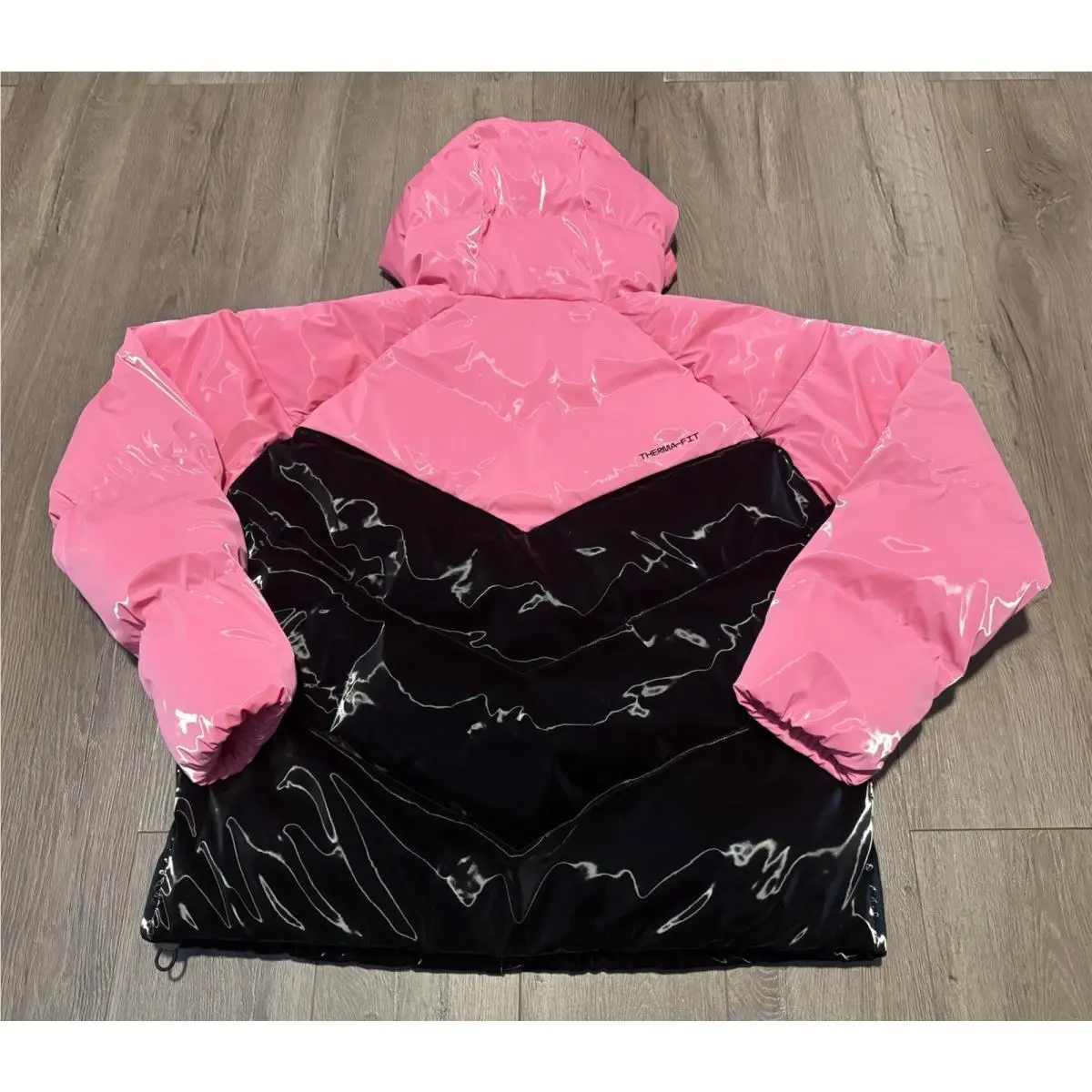 Nike clothing - Nike Therma-Fit Shine - Shine - Pink (UPC: 198482140892) 8