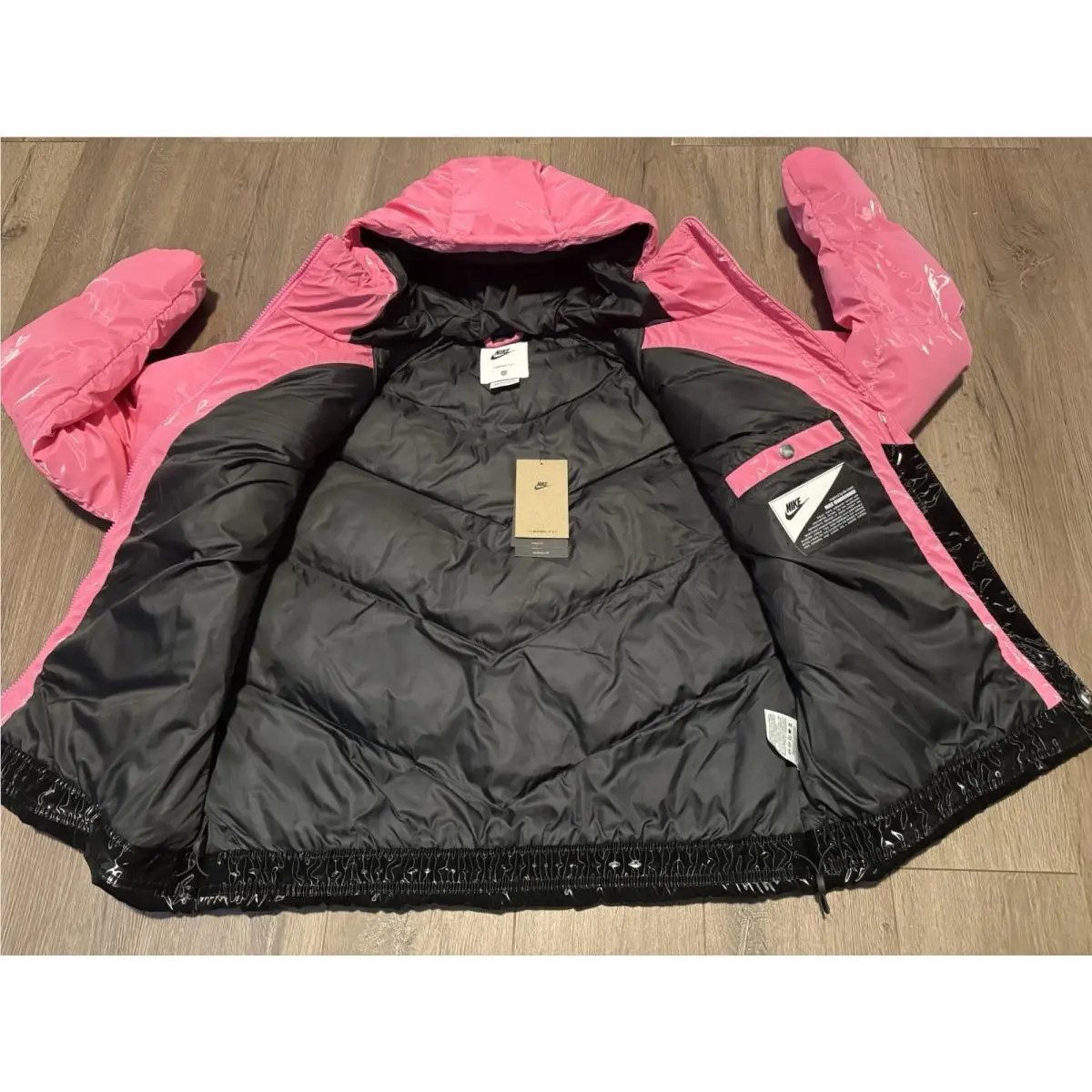 Nike clothing - Nike Therma-Fit Shine - Shine - Pink (UPC: 198482140892) 4