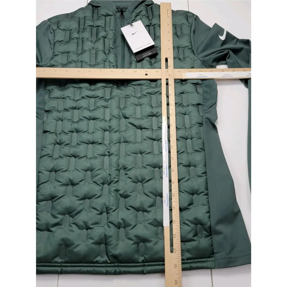 Nike clothing - Nike AeroLoft - AeroLoft - Green 5