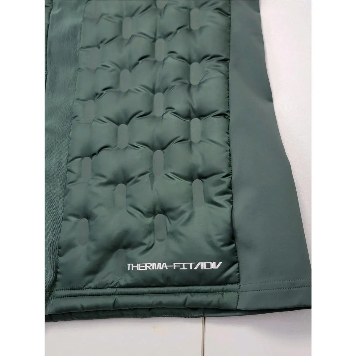 Nike clothing - Nike AeroLoft - AeroLoft - Green 7