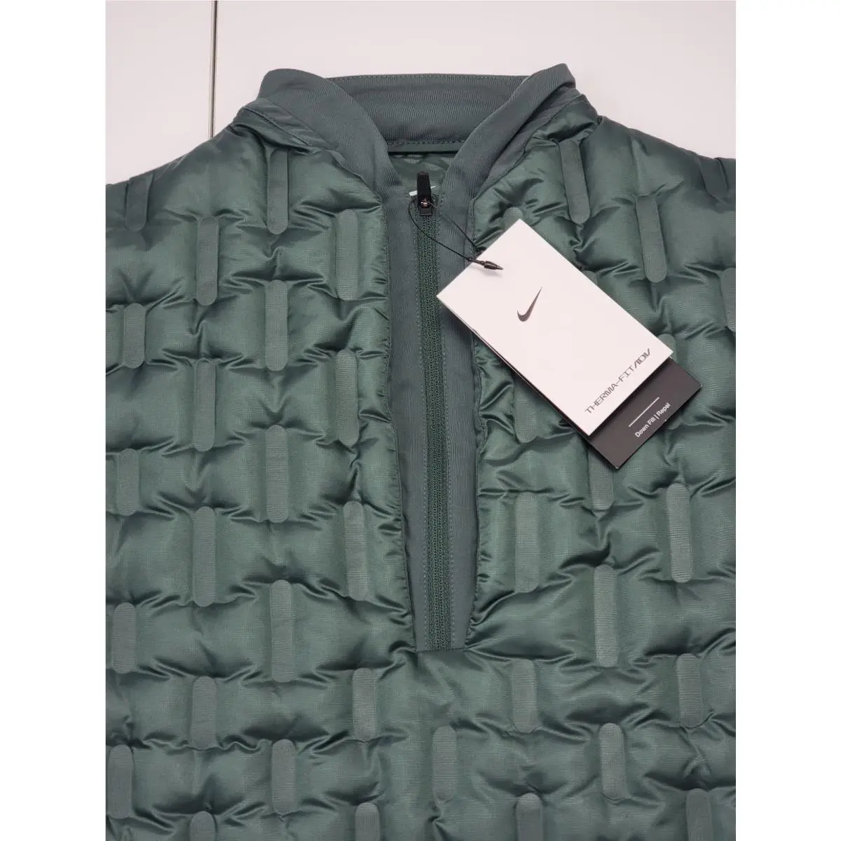 Nike clothing - Nike AeroLoft - AeroLoft - Green 3