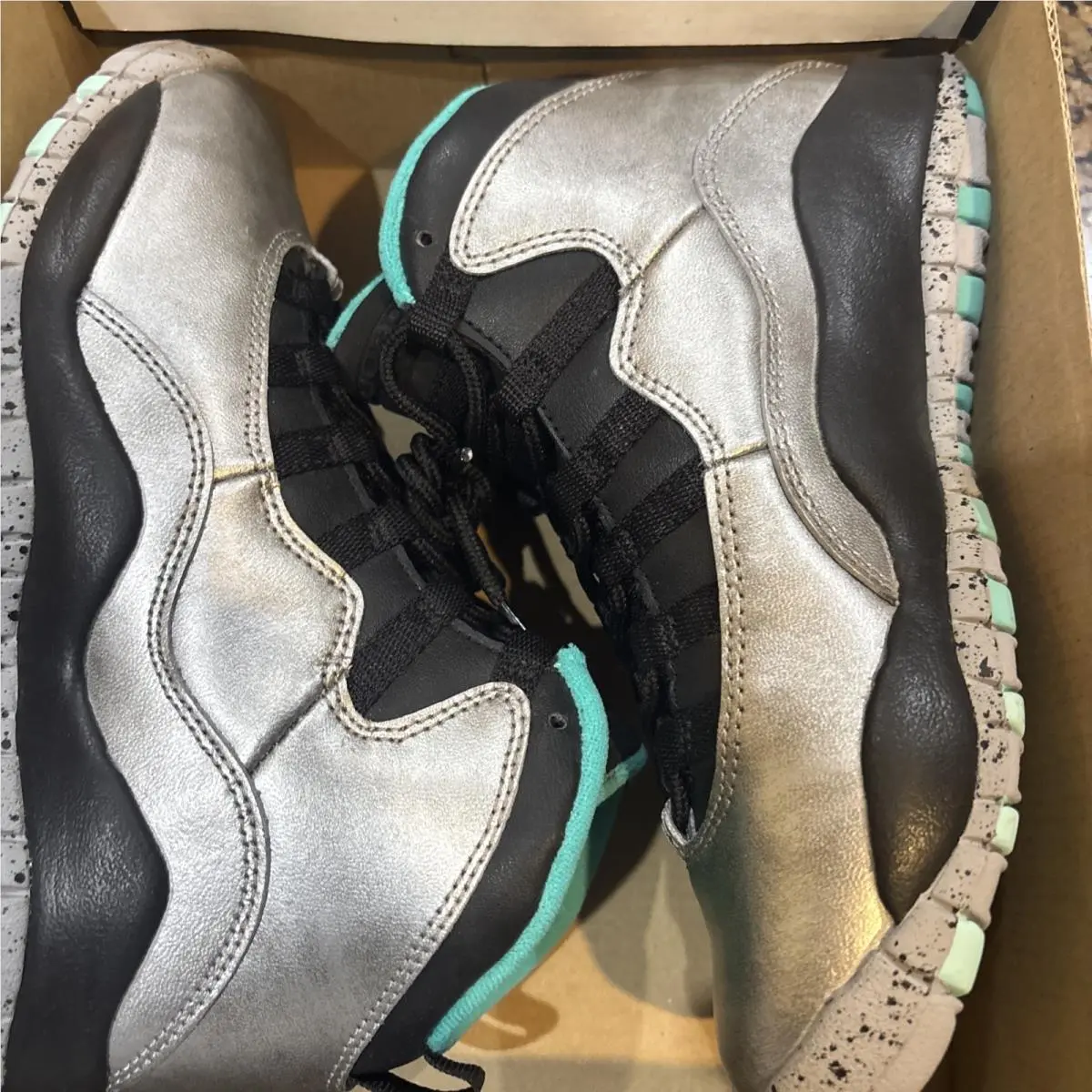 Nike shoes - Air Jordan 10 - Air - 705179 045 - Gray (UPC: 888408423627) 4