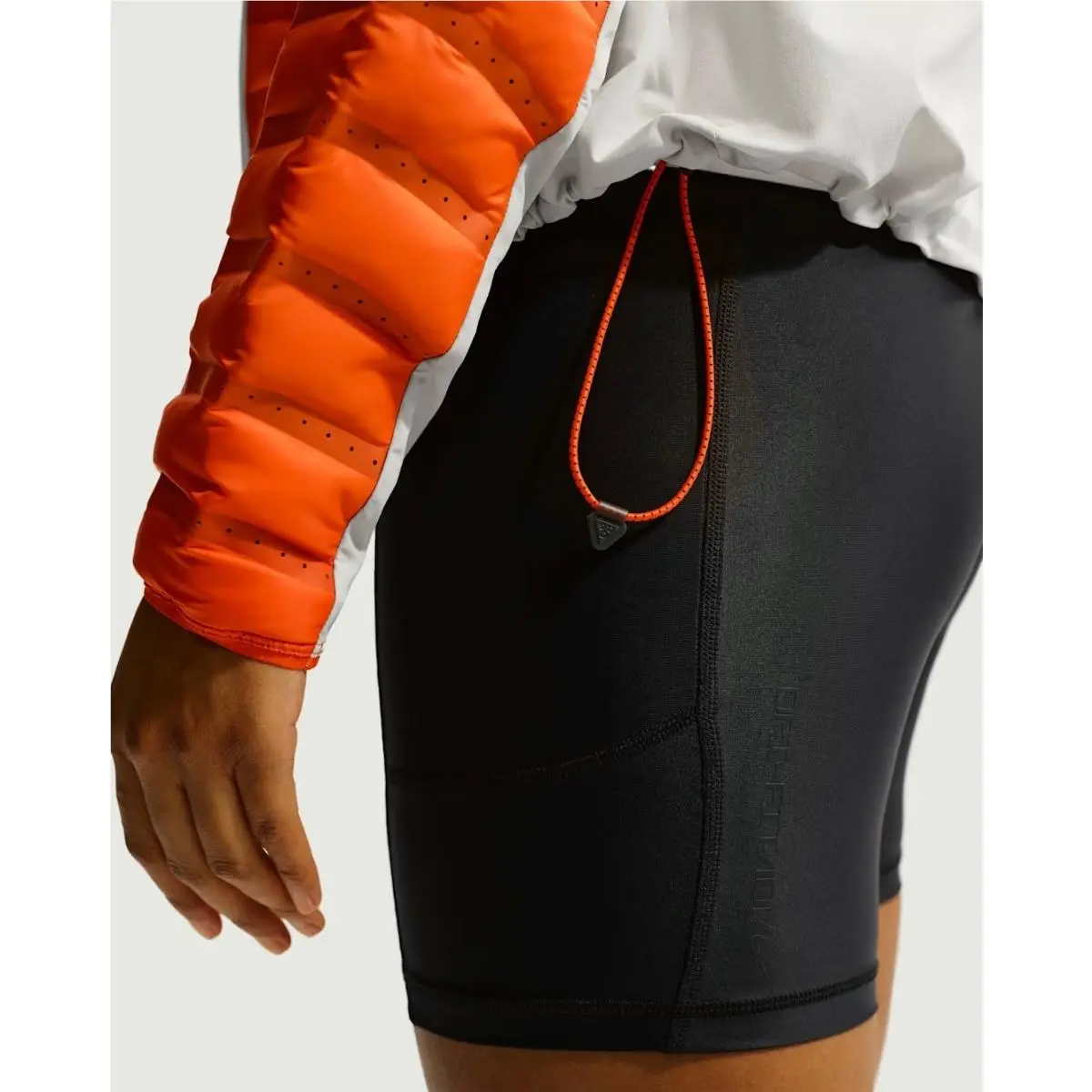 Nike clothing - Orange (UPC: 198488840567) 6