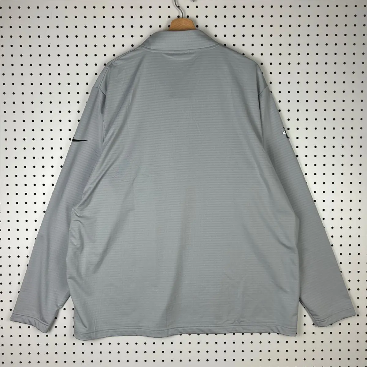 Nike clothing - Gray 2