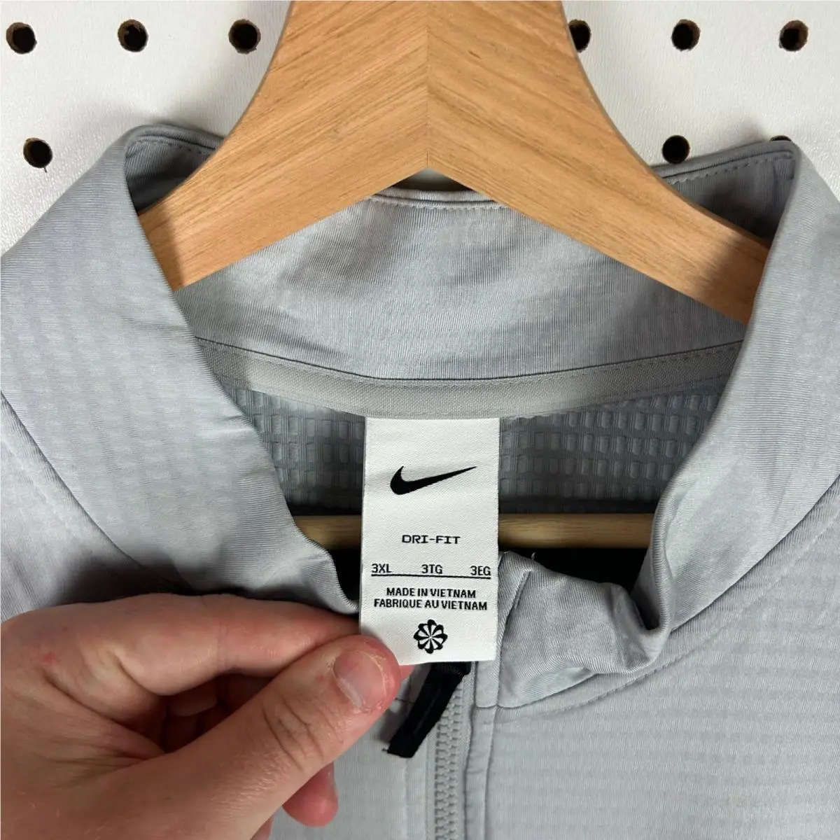 Nike clothing - Gray 3