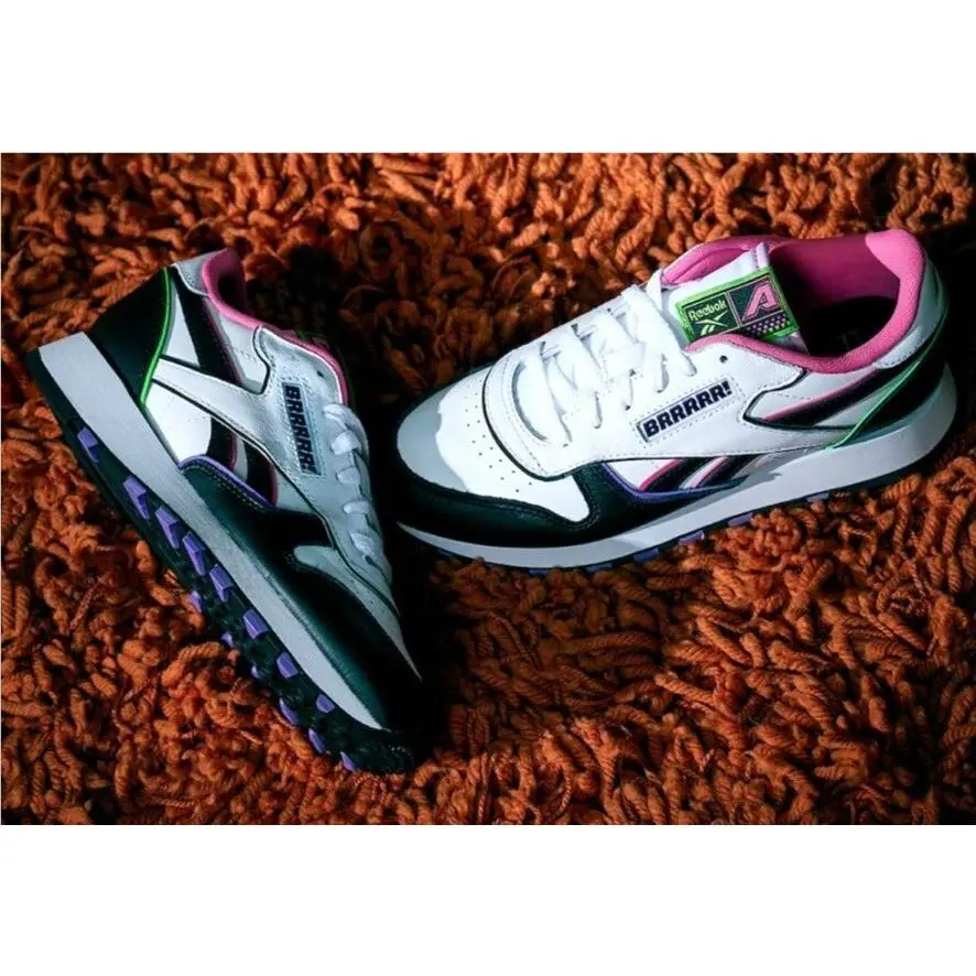 Reebok shoes - Reebok Classic - Classic - 100210141 - Black / White / Pink 19