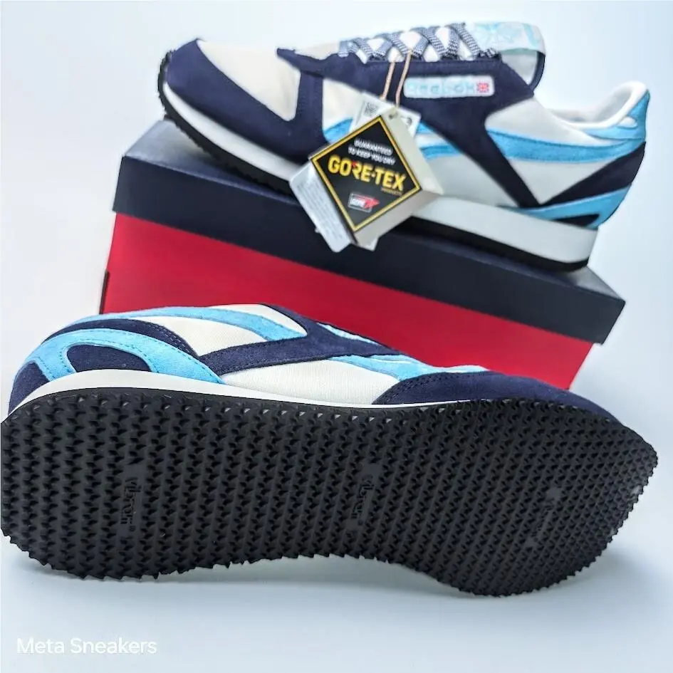 Reebok shoes - Reebok Goretex - Goretex - GX2456 - Vector Navy / Chalk / Digital Blue 8
