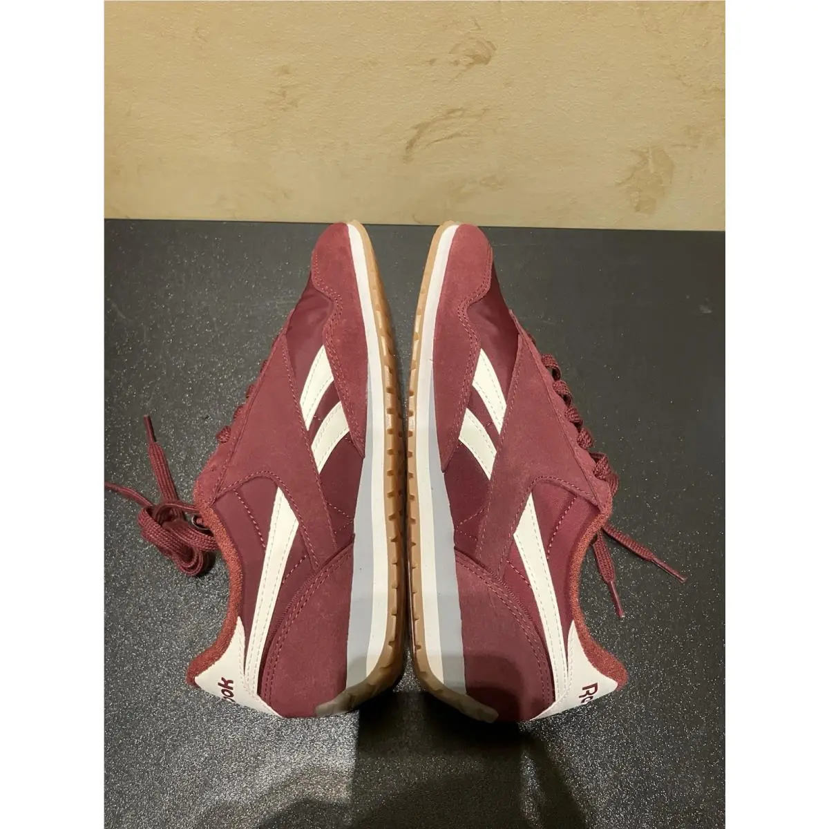 Reebok shoes - Reebok Classic Nylon - Classic Nylon - 1000200024 - Maroon 4