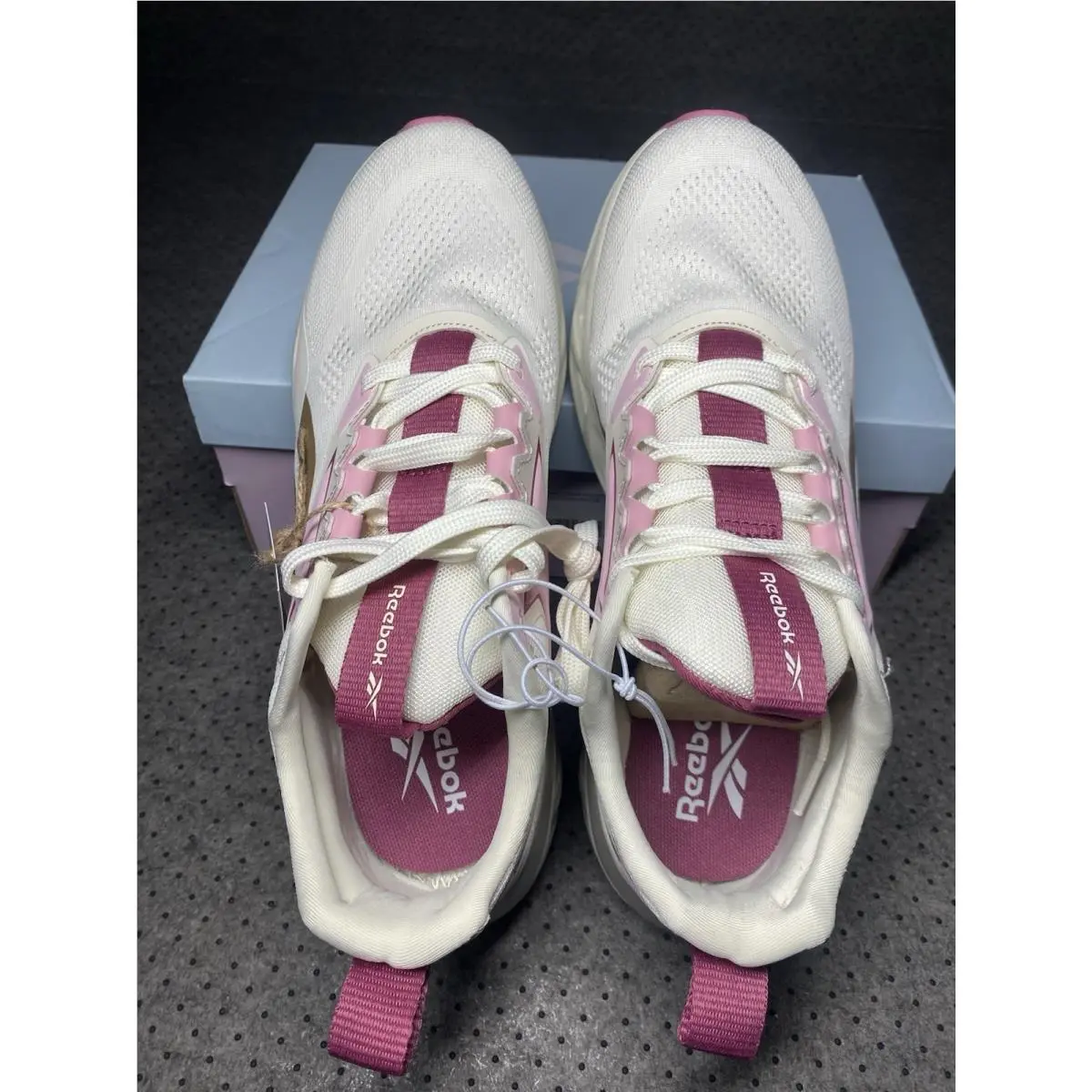 Reebok shoes - Reebok Soleus - Soleus - Cream / Pink / Gold 1