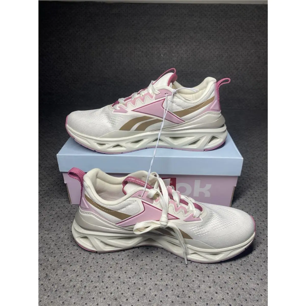 Reebok shoes - Reebok Soleus - Soleus - Cream / Pink / Gold 3