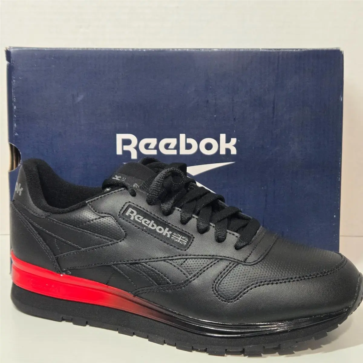 Reebok Men`s Classic Leather MU Lifestyle Casual Sneakers Shoes Black Size 9
