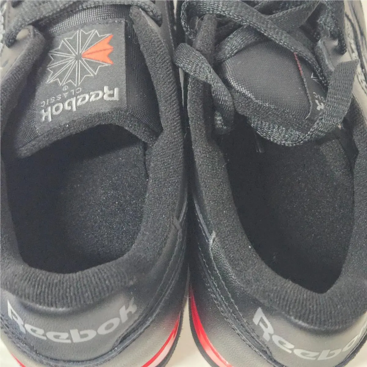 Reebok shoes - Black 4