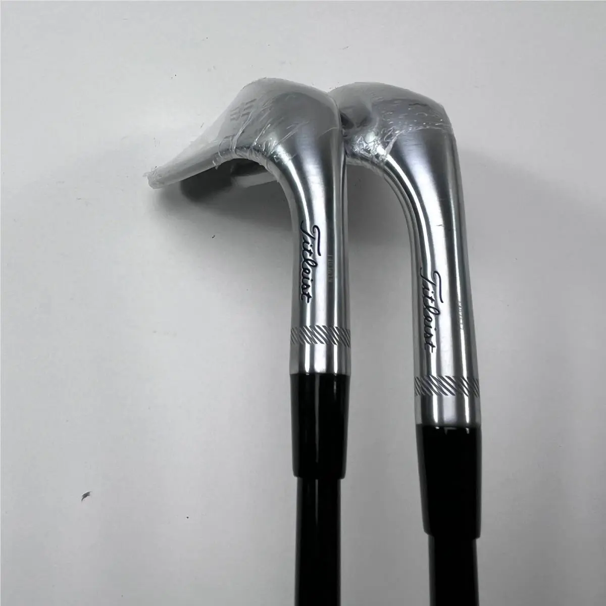 Titleist  - Vokey SM10 Tour Chrome - Vokey Tour Chrome - Red 2