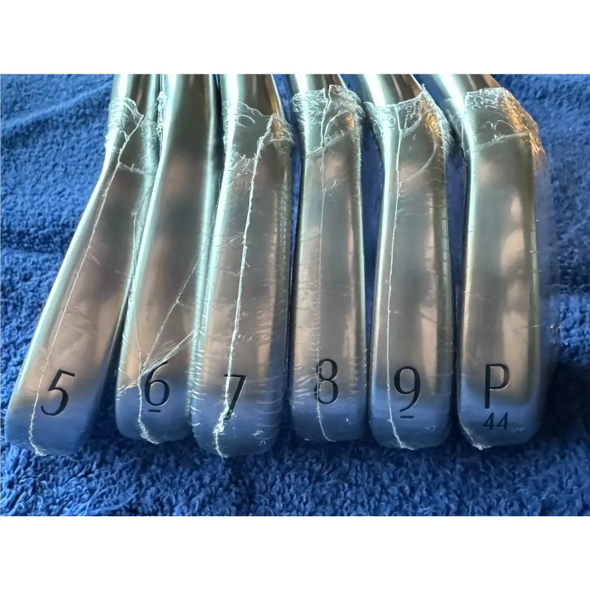 Titleist  - Gold 5