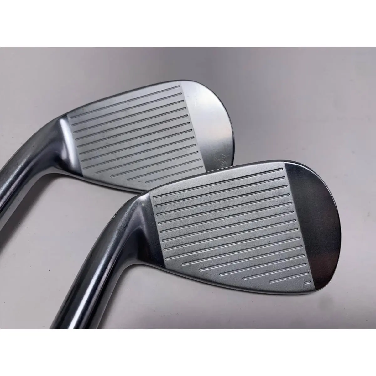 Titleist  - T250 2025 - Black 5