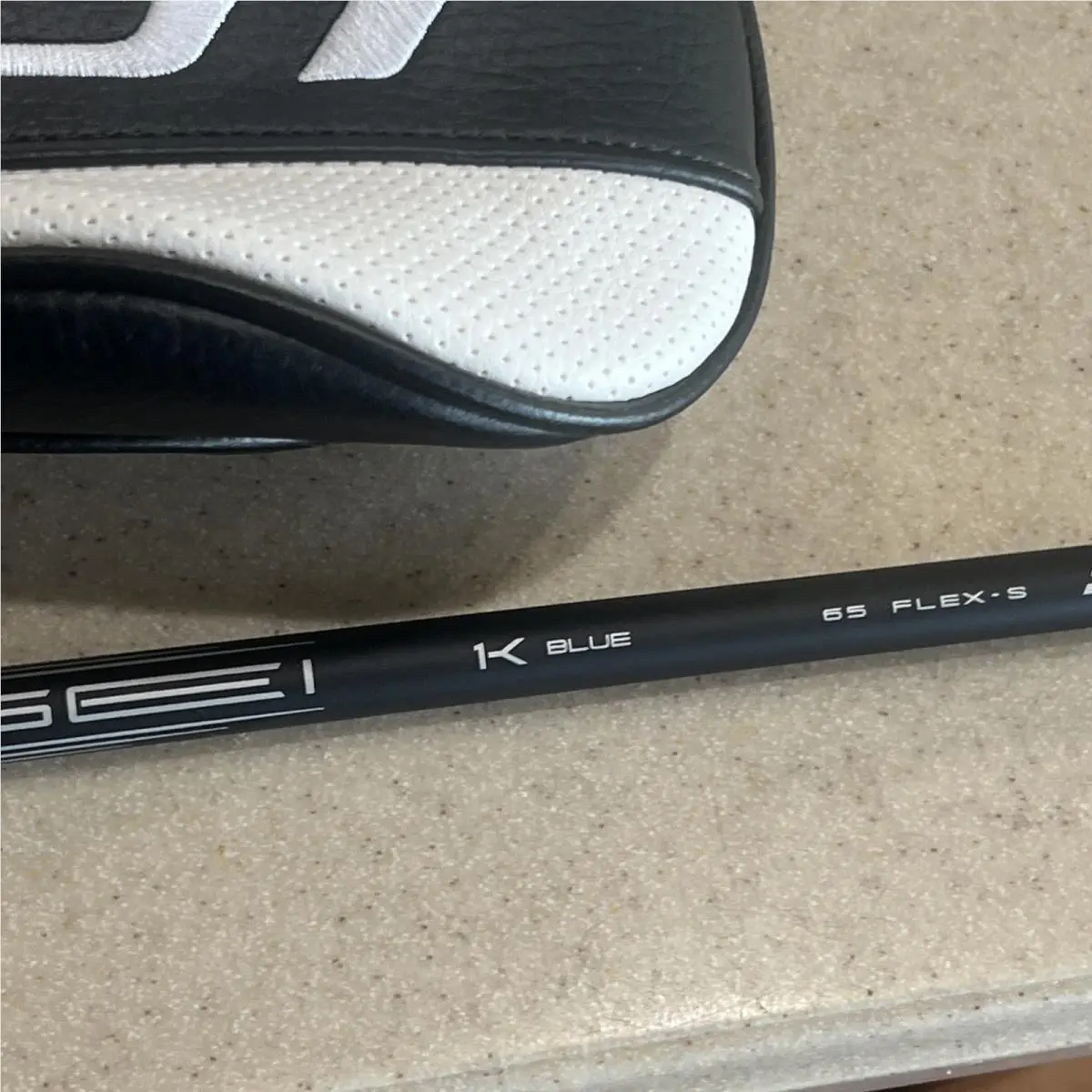 Titleist  - GT 2 - Black 6