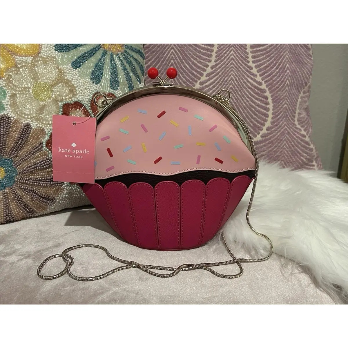 Kate Spade New York Cupcake Crossbody Purse /w Chain Strap