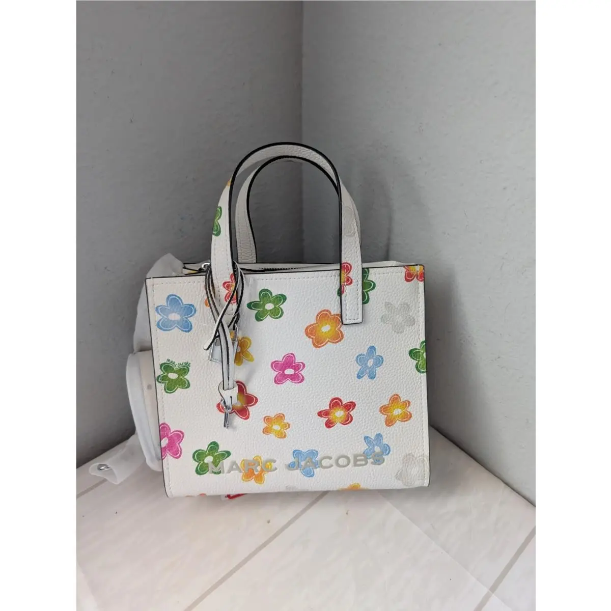 Marc Jacobs Daisy Mini Grind Leather Tote Crossbody White Multi