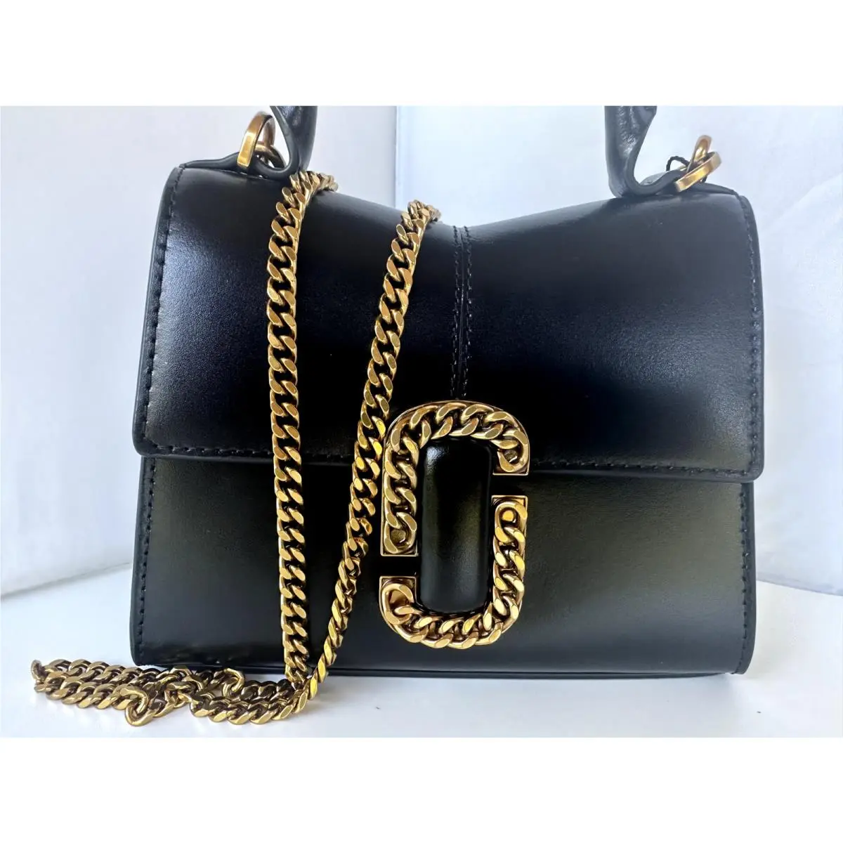 Marc Jacobs Women`s Bag The St. Marc Mini Top Handle Purse Handbag Black