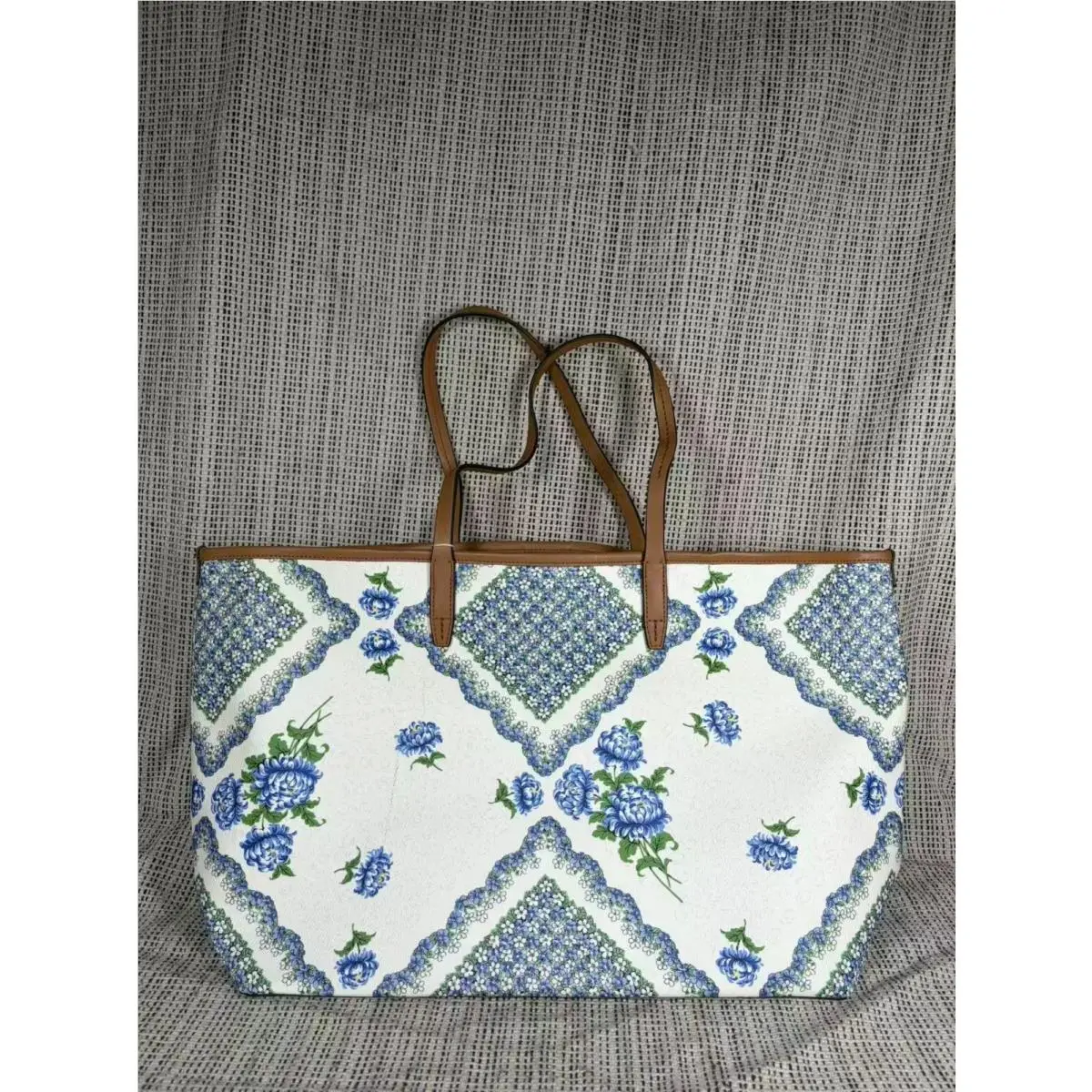 Tory Burch Kerrington Terrace Ditsy Floral Printed Leather Square Tote Bag 80114