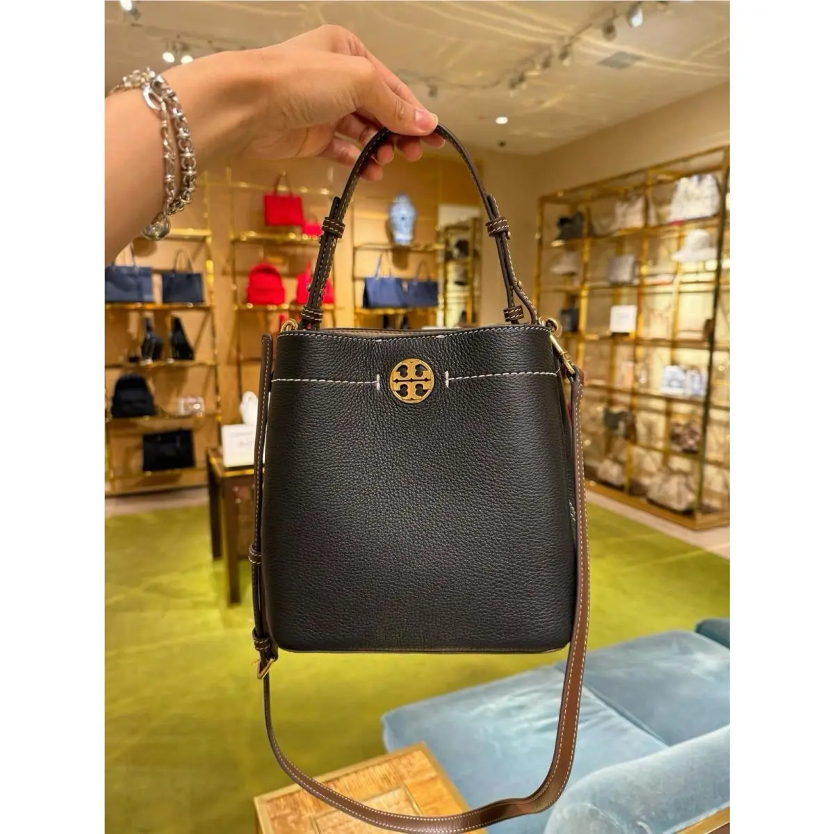 Tory Burch Felix Bucket Bag Leather Black Crossbody Purse 144028