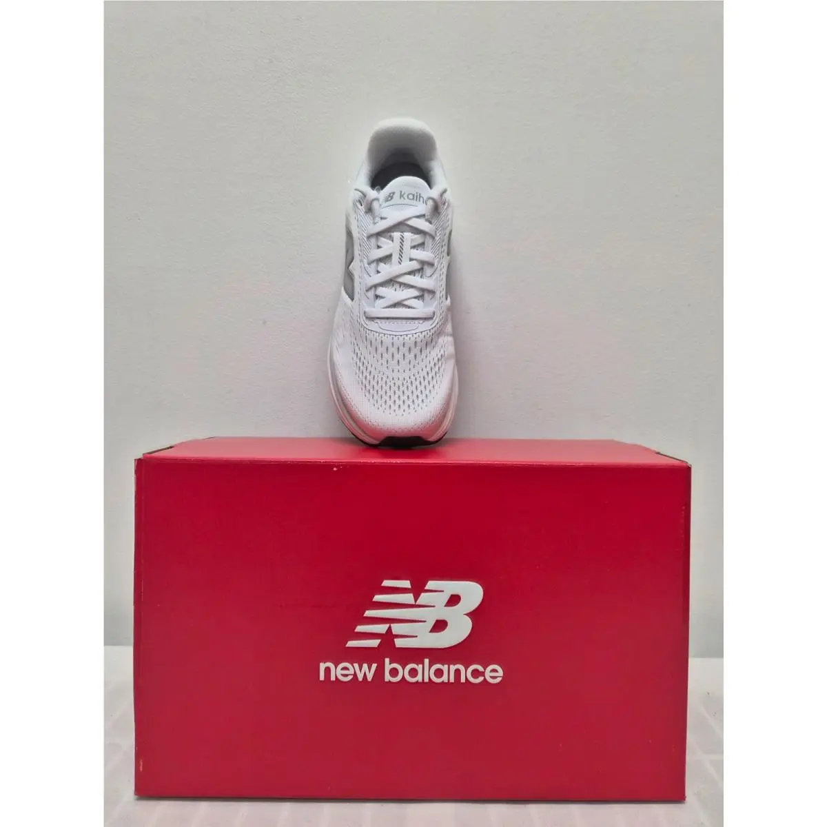 New Balance shoes - NEW BALANCE FRESH FOAM X KAIHA ROAD v2 - WKAIR3EV - White 5