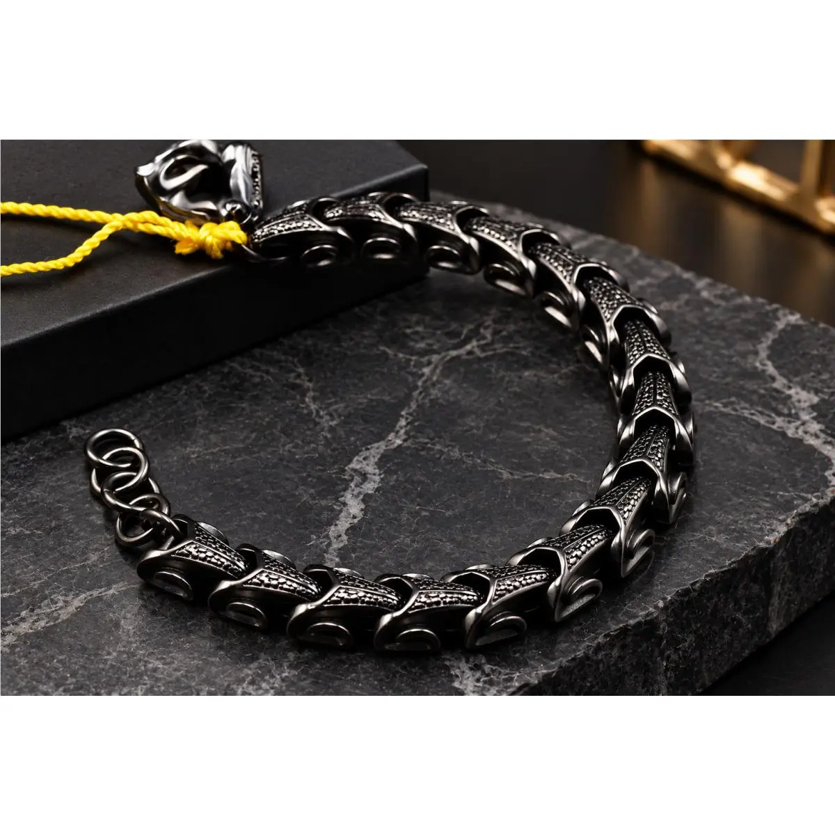Invicta Element Men`s Black Stainless Steel Dragon Tail Scale Link Bracelet