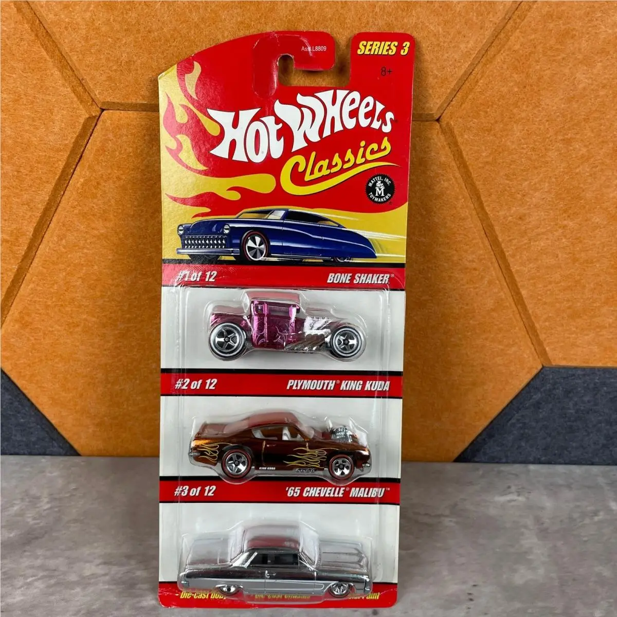 Hot Wheels Classics Series 3 Bone Shaker King Kuda 65 Chevelle Malibu Set L8809
