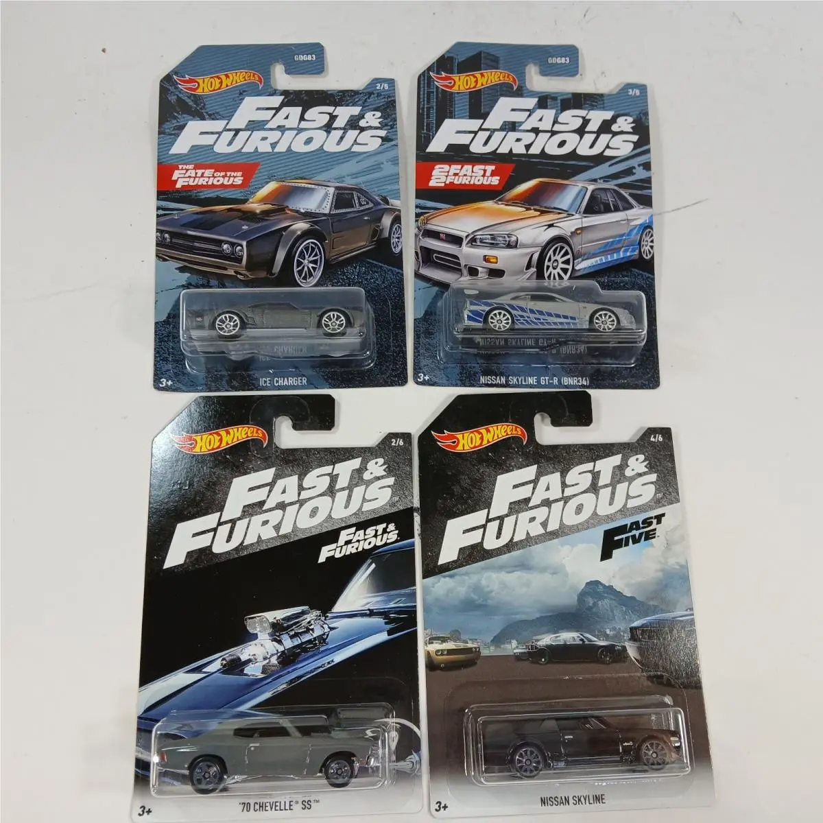 Hot Wheels Fast and Furious Nissan Skyline Gt-r BNR34 Ice Charger 70 Chevelle SS