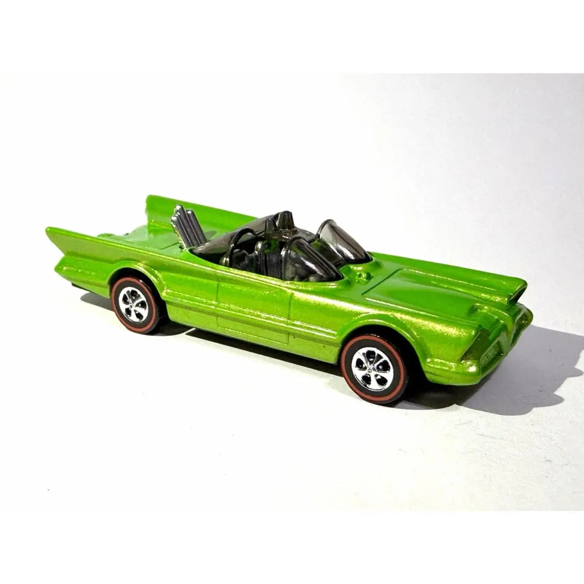 Custom Made Metallic Lime Green Pearl Batmobile DC Comics Redline Diecast