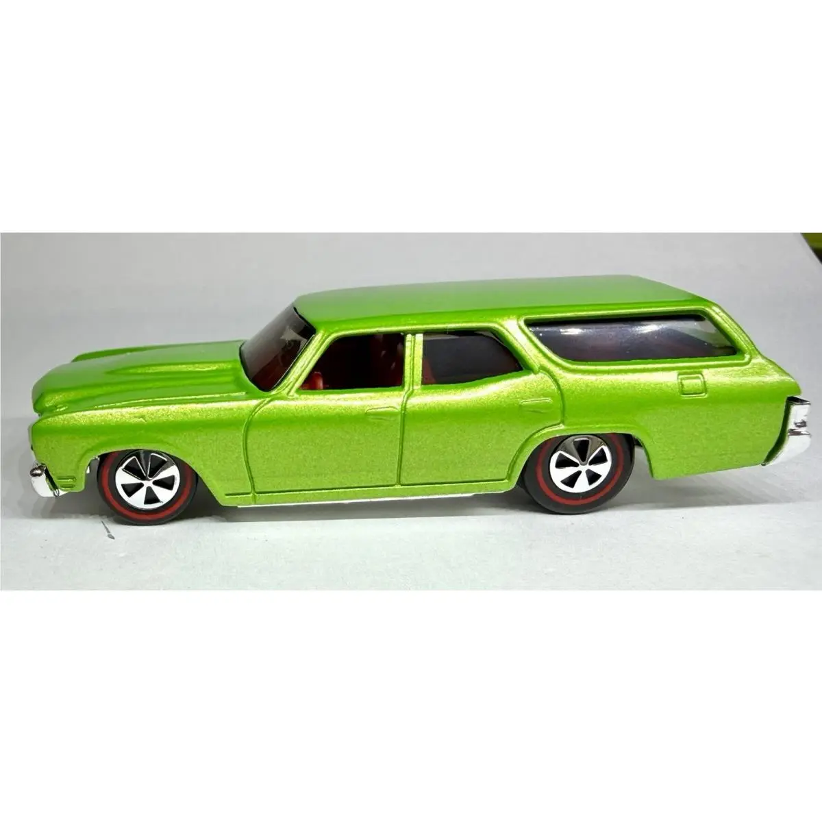 Hot Wheels Custom Made Metallic Lime Green Redline `76 Chevelle SS Wagon