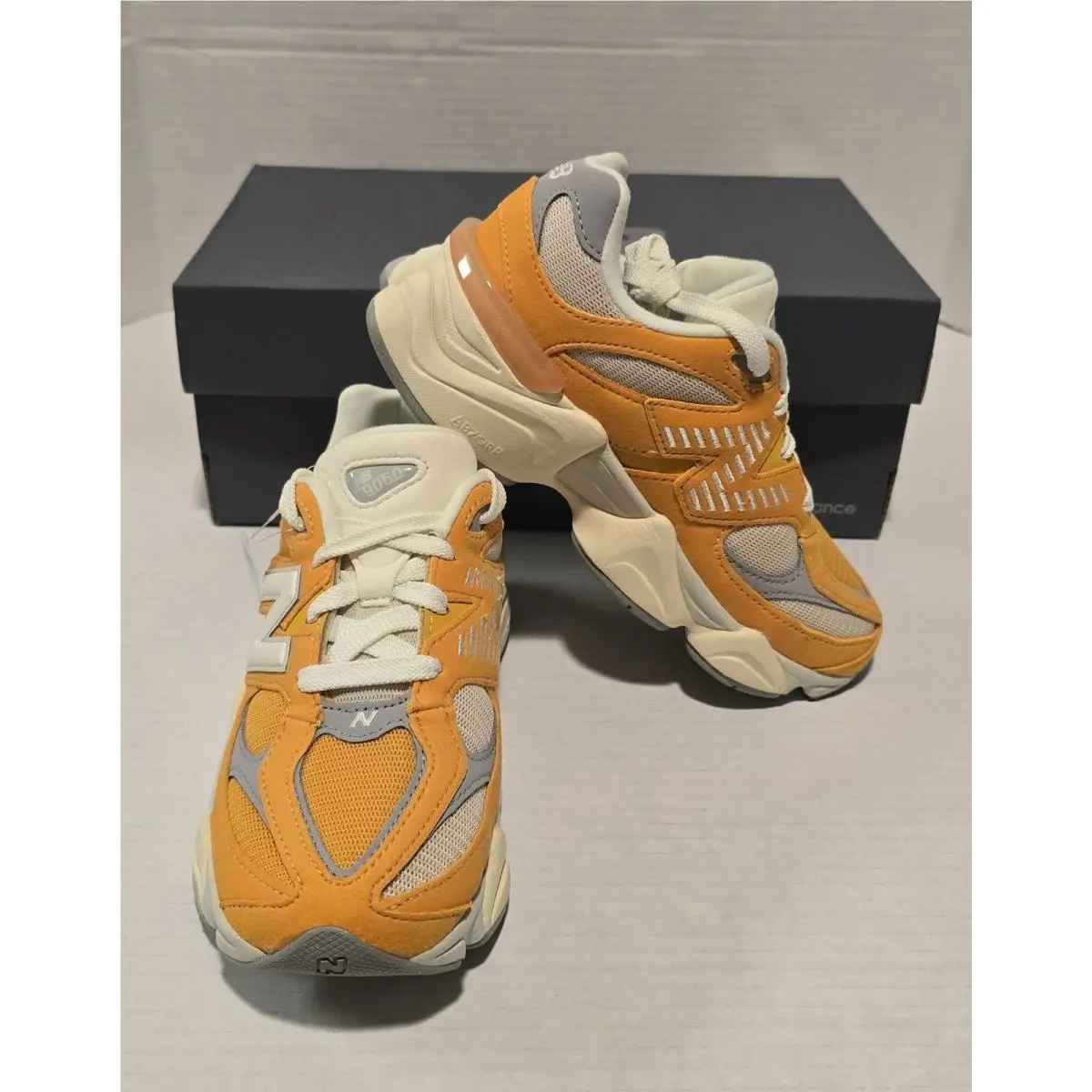 New Balance shoes - New Balance 9060 - Varsity Gold 8
